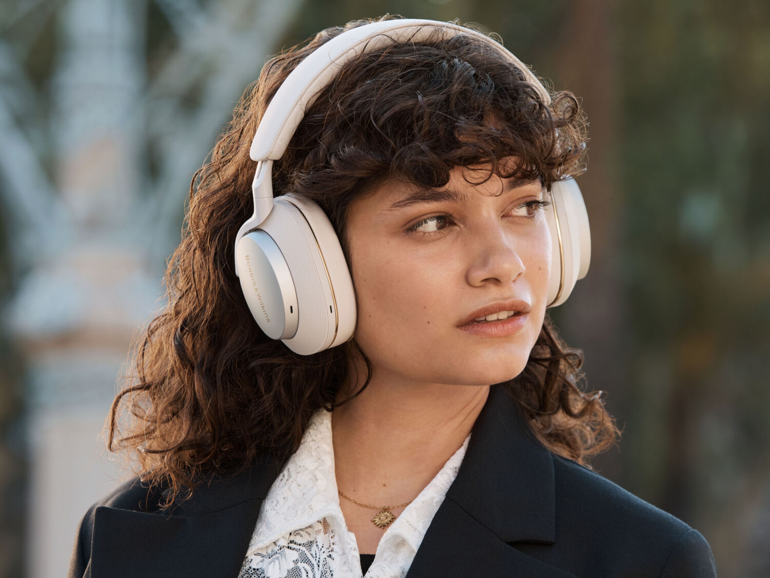 Over-Ear & In-Ear Headphones | Bowers & Wilkins