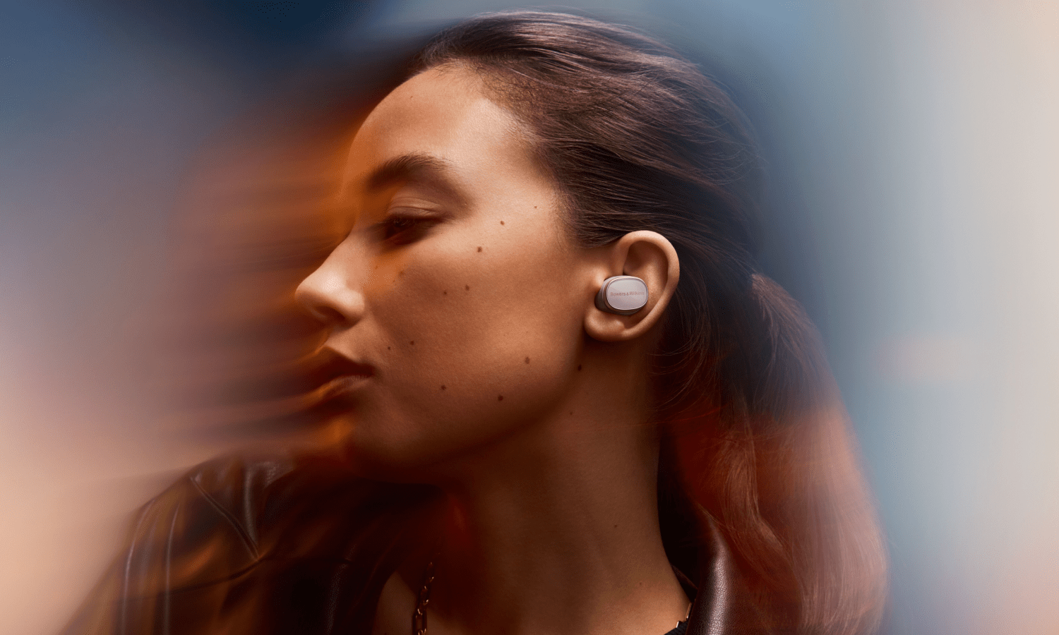 Pi8 In-Ear True Wireless Earbuds | Bowers & Wilkins